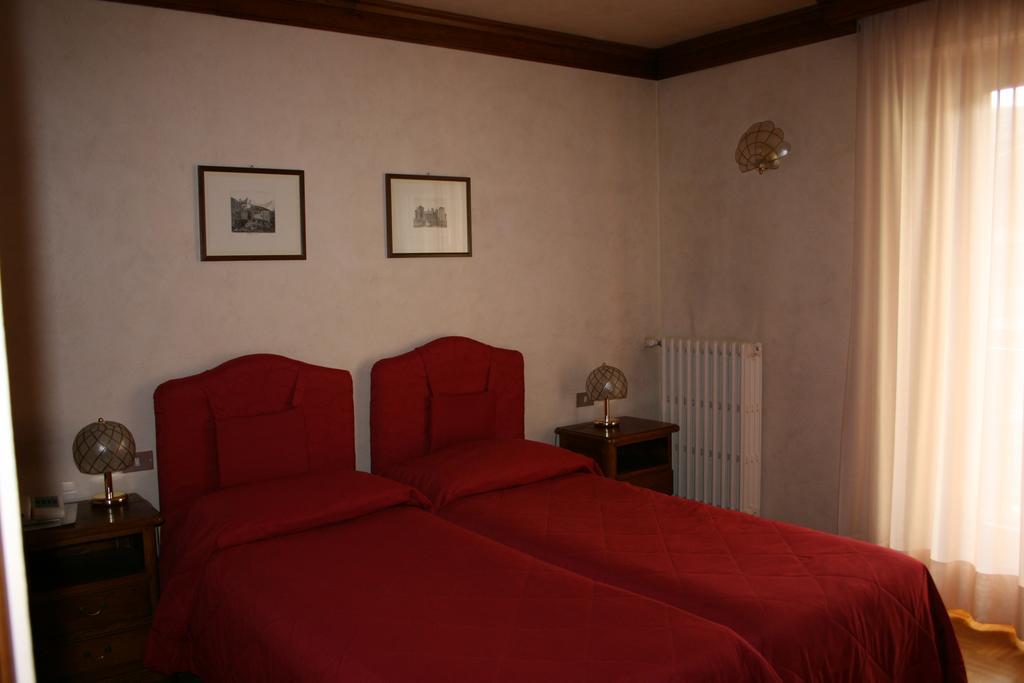 Hotel Panoramique Torgnon Habitación foto